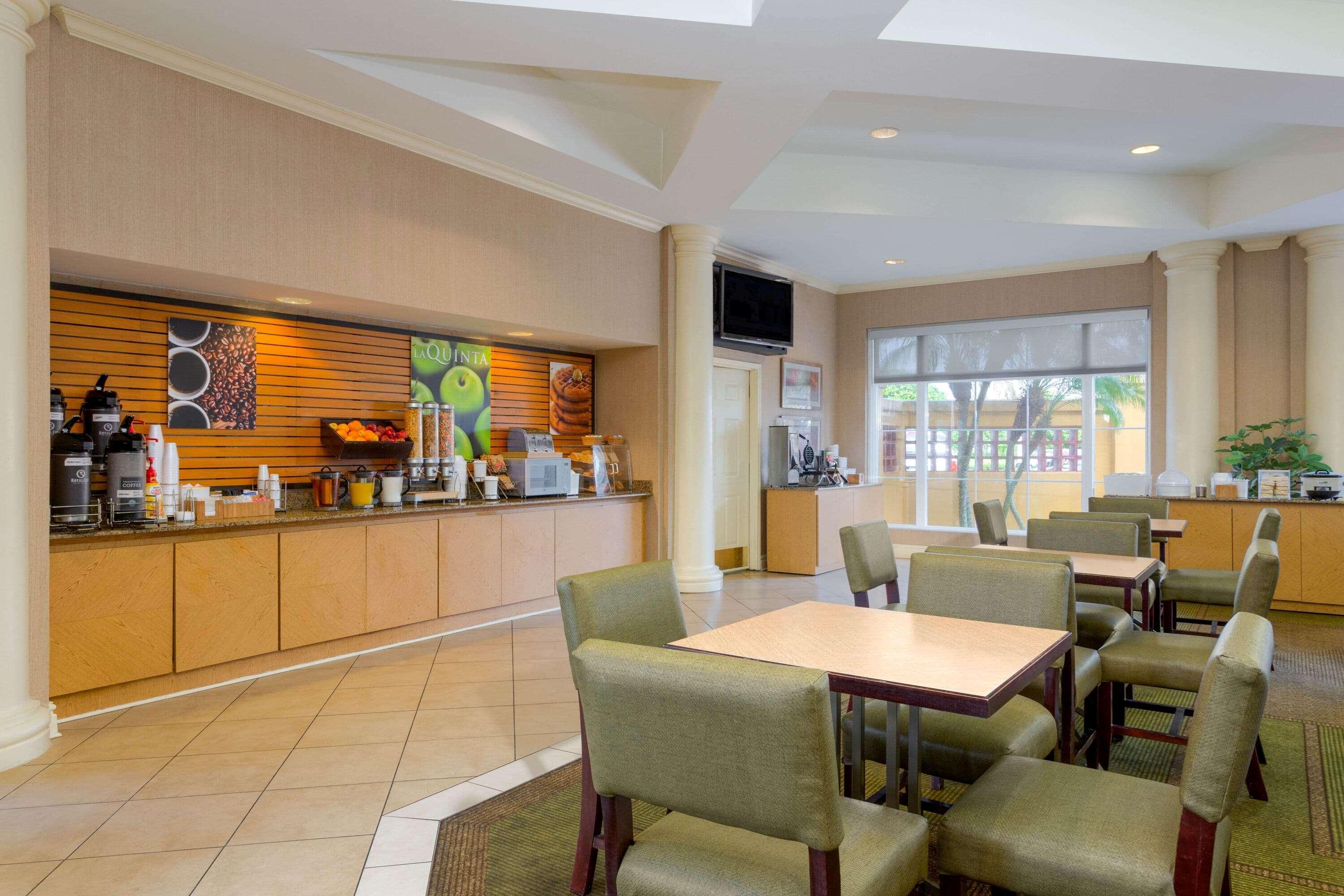 La Quinta By Wyndham Lakeland West Bagian luar foto